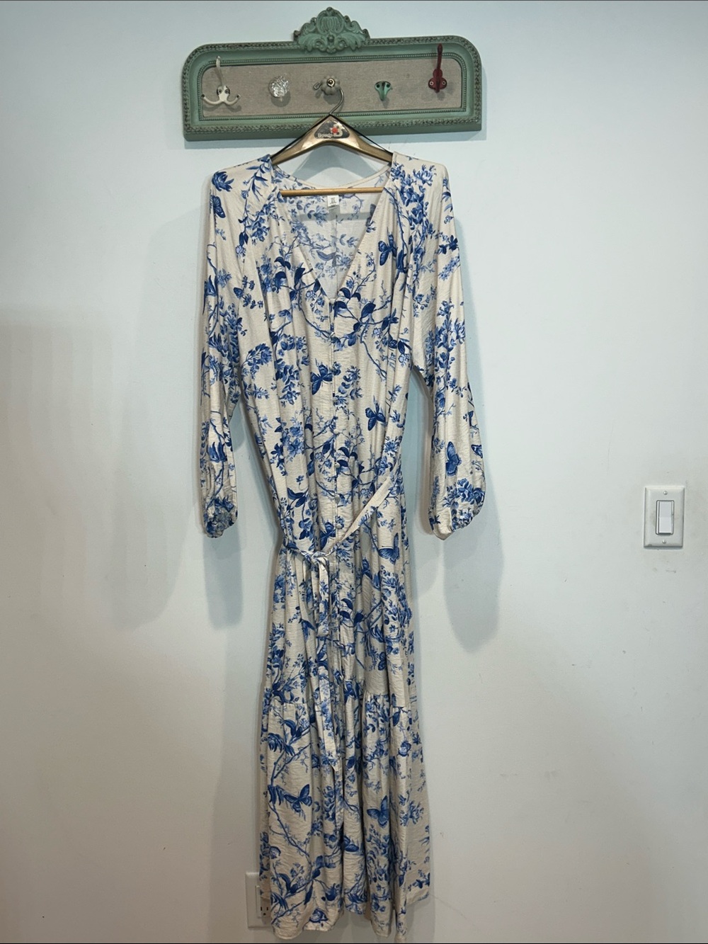 H&M Cream belted Maxi Long sleeve Dress Blue  butterfly Floral Print Womens XL